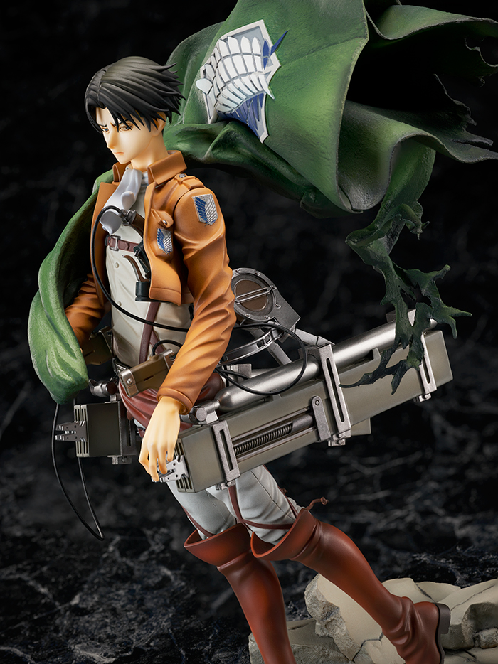 Attack of Titan - Levi
