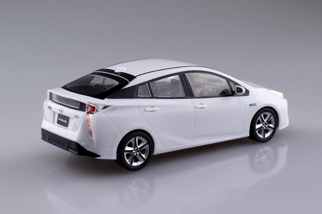 1/32 TOYOTA PRIUS (Super white II)
