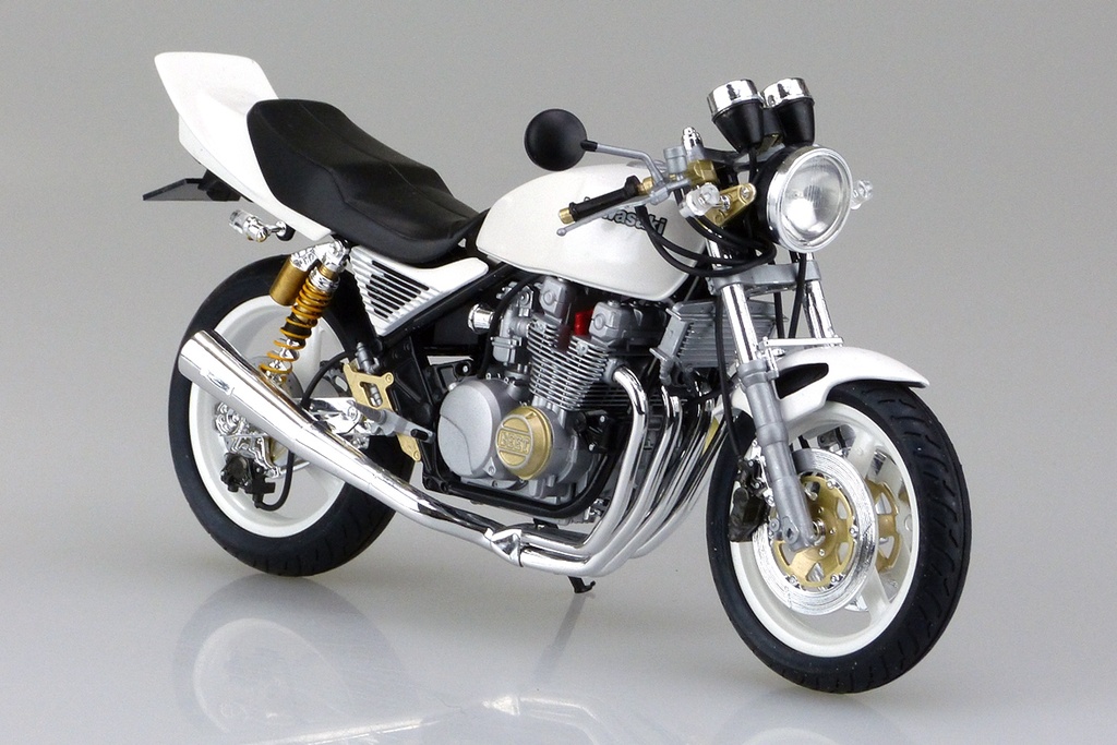 1/12 Kawasaki ZephyrX with custom parts