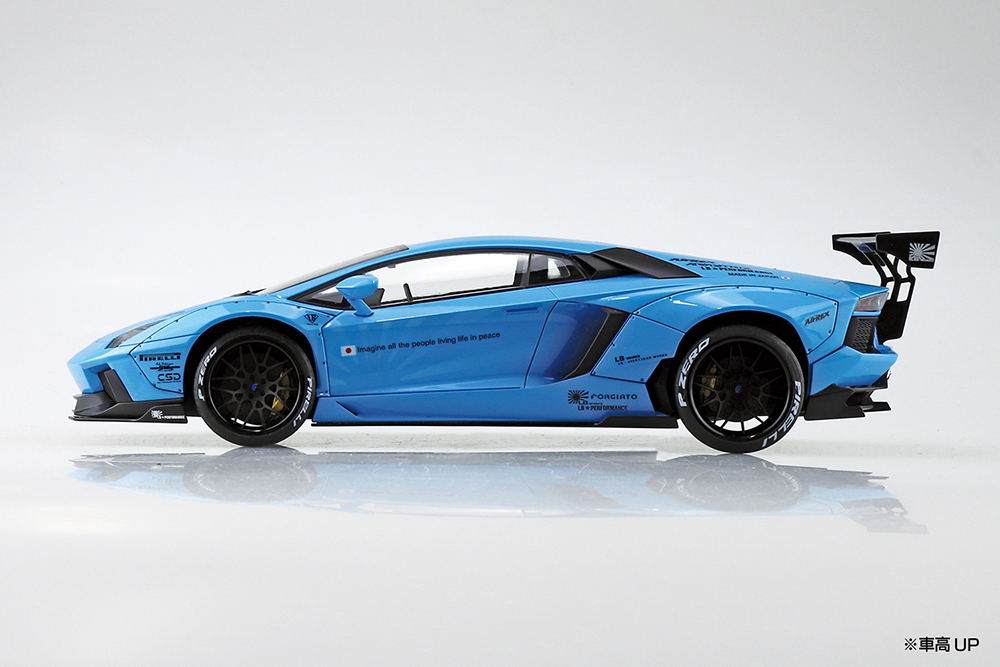 1/24 LB-WORKS Lamborghini Aventador Ver.1