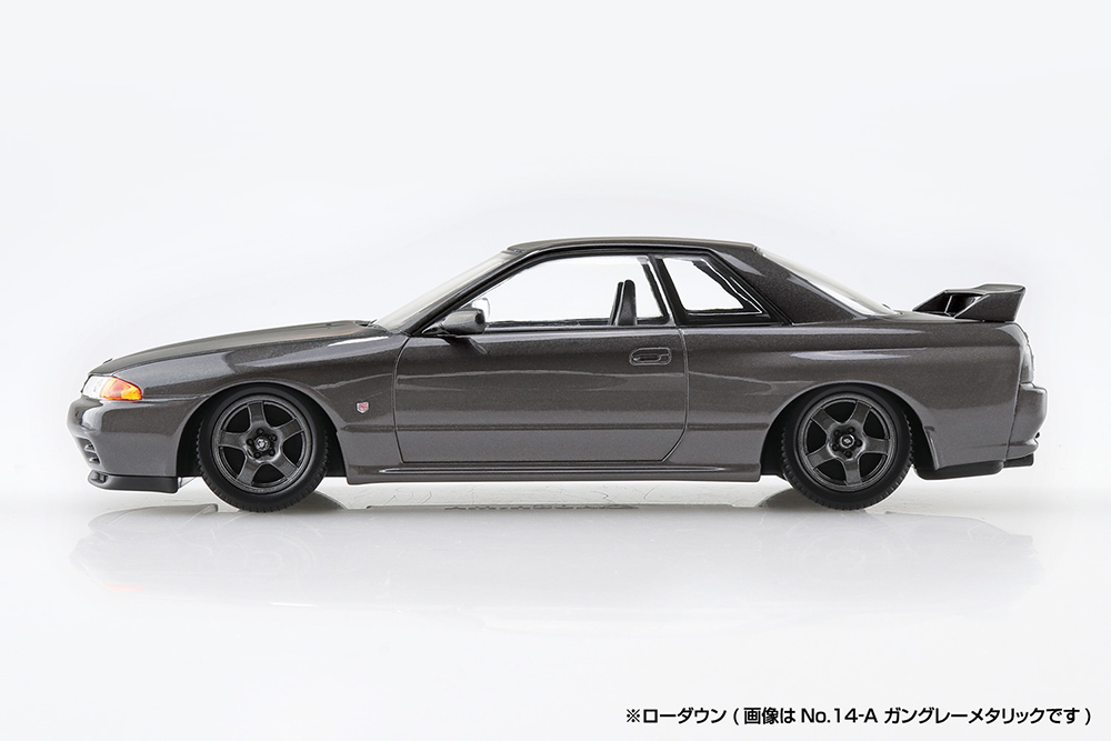 1/32 NISSAN R32 SKYLINE GT-R (GUN-GRAY METALLIC)
