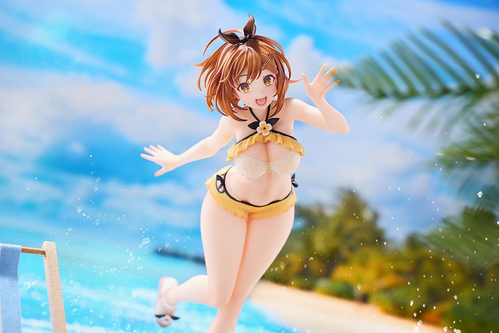 Reisalin Stout: Swimsuit Ver.