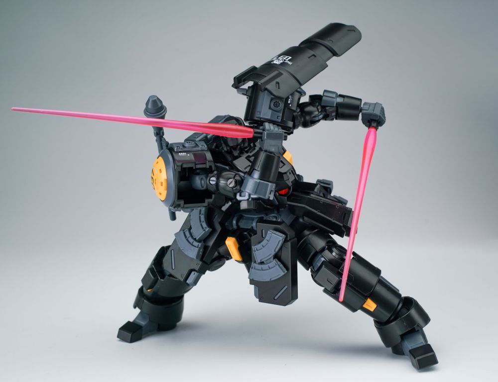 SHEIK MAINLAND ULTRA ACTION TROOPER SERIES ZAROV M1 1/144 SCALE PLASTIC MODEL KIT (METALLIC BLACK)
