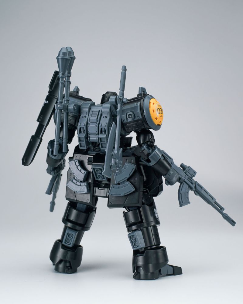 SHEIK MAINLAND ULTRA ACTION TROOPER SERIES ZAROV M1 1/144 SCALE PLASTIC MODEL KIT (METALLIC BLACK)