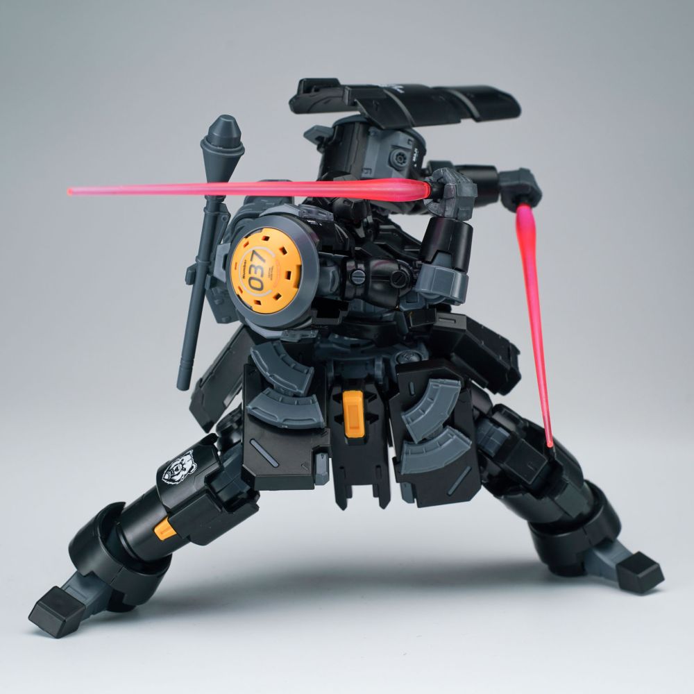 SHEIK MAINLAND ULTRA ACTION TROOPER SERIES ZAROV M1 1/144 SCALE PLASTIC MODEL KIT (METALLIC BLACK)