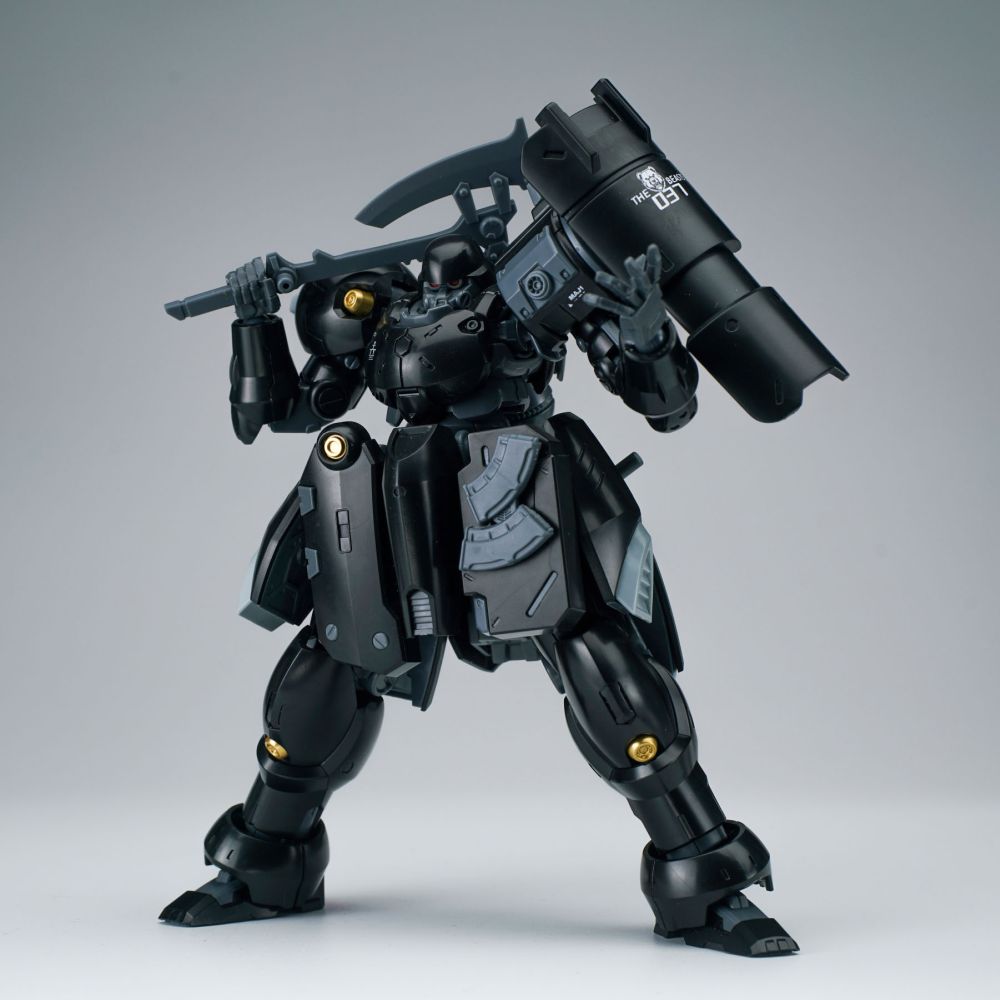 SHEIK MAINLAND ULTRA ACTION TROOPER SERIES ZAROV M1 1/144 SCALE PLASTIC MODEL KIT (METALLIC BLACK)
