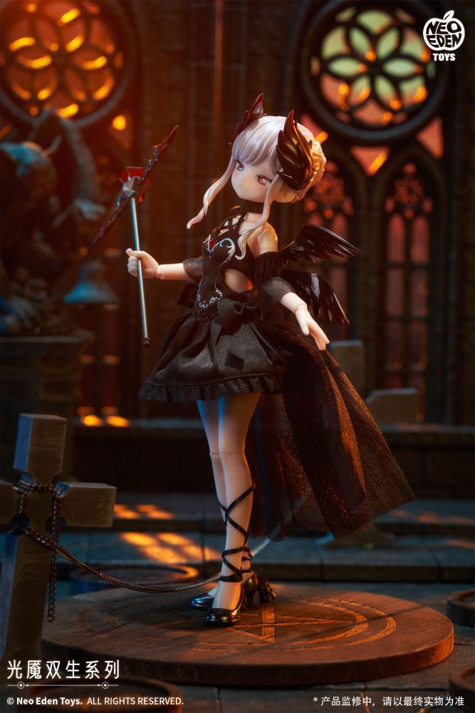 NEO EDEN TOYS THE TWINS OF LIGHT AND DARKNESS SERIES TRADING DOLL