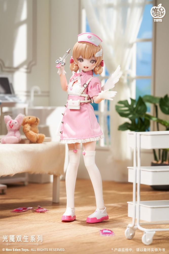 NEO EDEN TOYS THE TWINS OF LIGHT AND DARKNESS SERIES TRADING DOLL