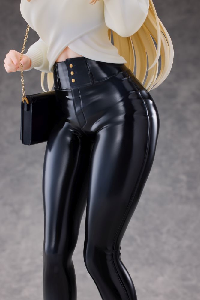 Aoi Koigakubo Illustrated by Fujiko Leather Pants Deluxe Edition