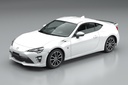 1/32 TOYOTA 86(crystal white pearl)