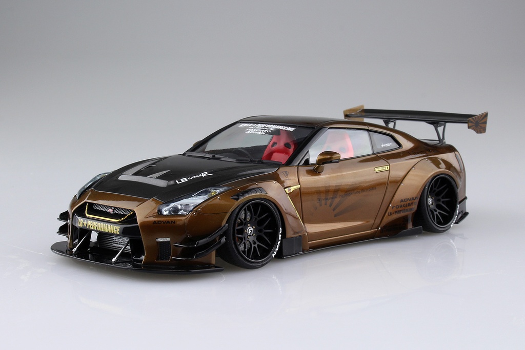 1/24 LB-WORKS R35 GT-R type 2 Ver.1