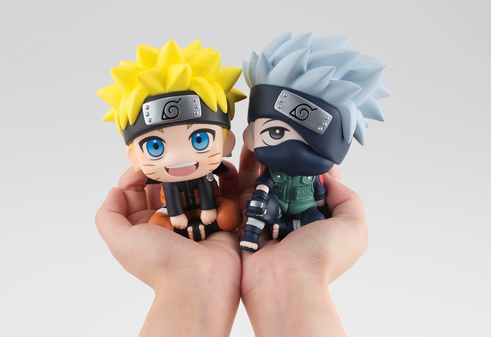 LOOK UP SERIES NARUTO - HATAKE KAKASHI [repeat]