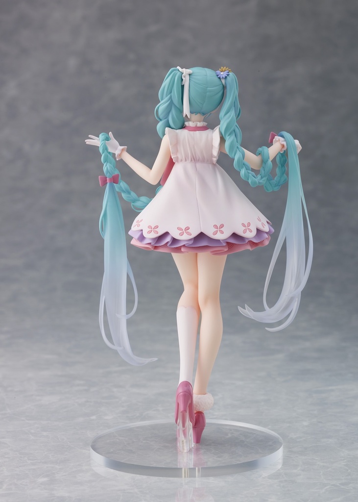 Hatsune Miku Wonderland Figure ~Rapunzel~ Prize Figure