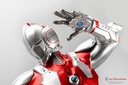 Ultraman vs Black King 1/4 Scale Statue