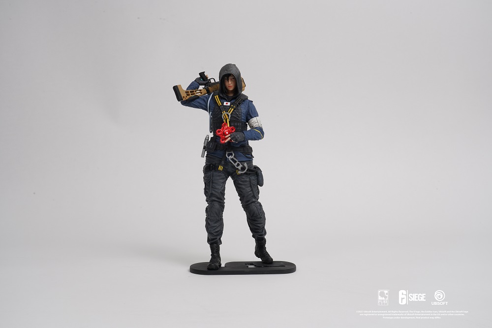 Rainbow Six Hibana with exclusive in game DLC PVC 1:8
