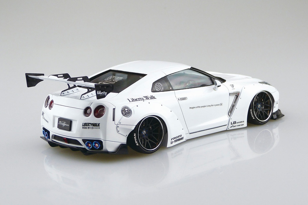 1/24 LB-WORKS R35 GT-R type 1.5