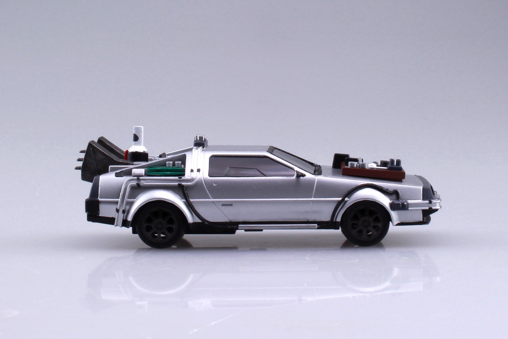 1/43 BACK TO THE FUTURE 1/43 Pullback DELOREAN from PART 3&Rail road