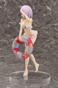 Akane Shinjo: Swimsuit Style