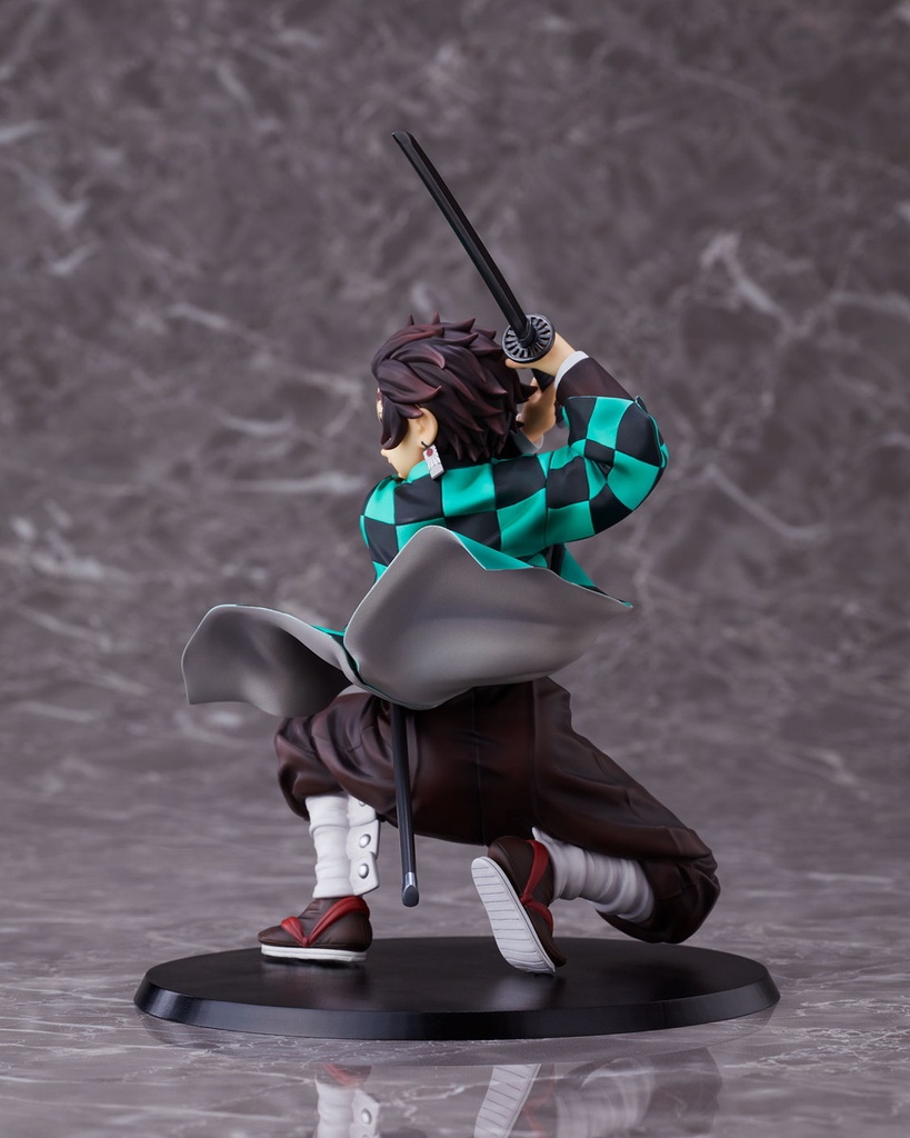 Demon Slayer: Kimetsu no Yaiba Tanjiro Kamado 1/8 scale figure [Standard version]