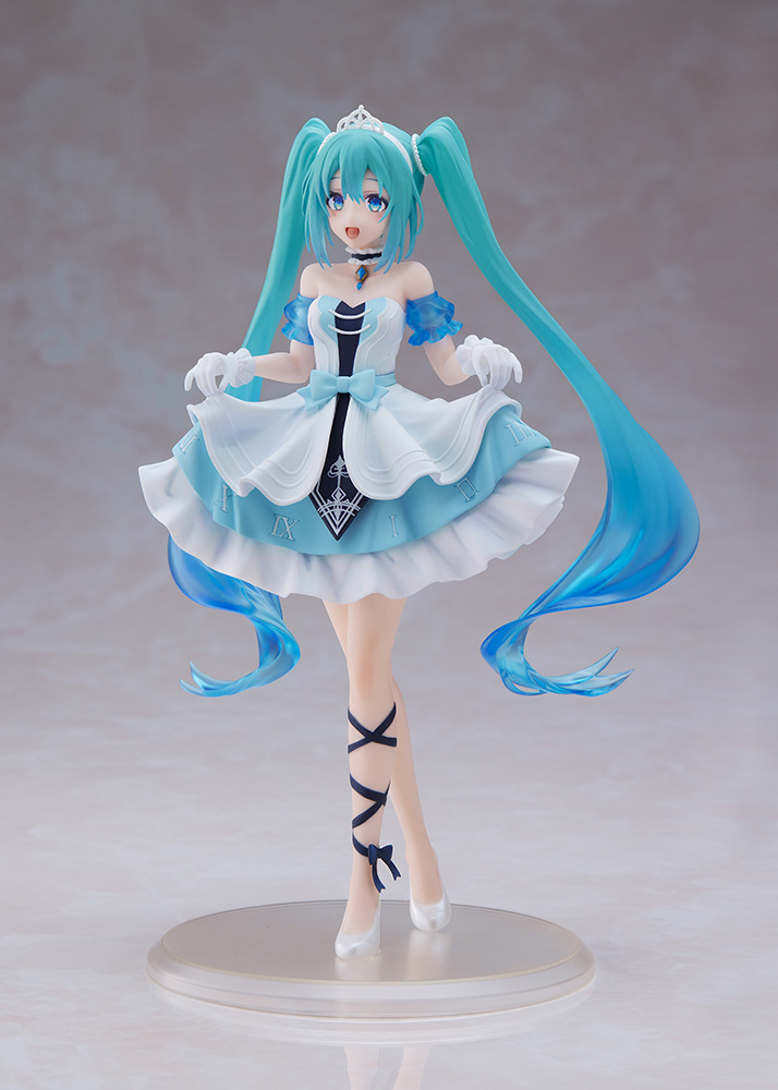 Hatsune Miku Wonderland Figure ~ Cinderella~ Prize Figure