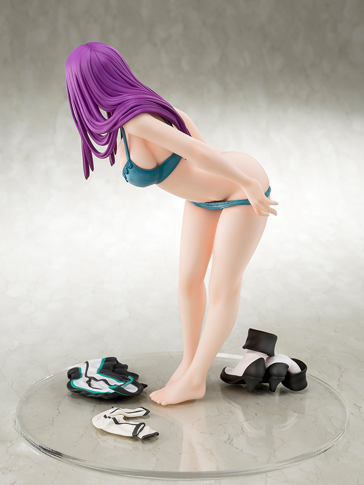 1/6 scaled pre-painted figure worlds end harem MIRA SUOU in fascinating negligee