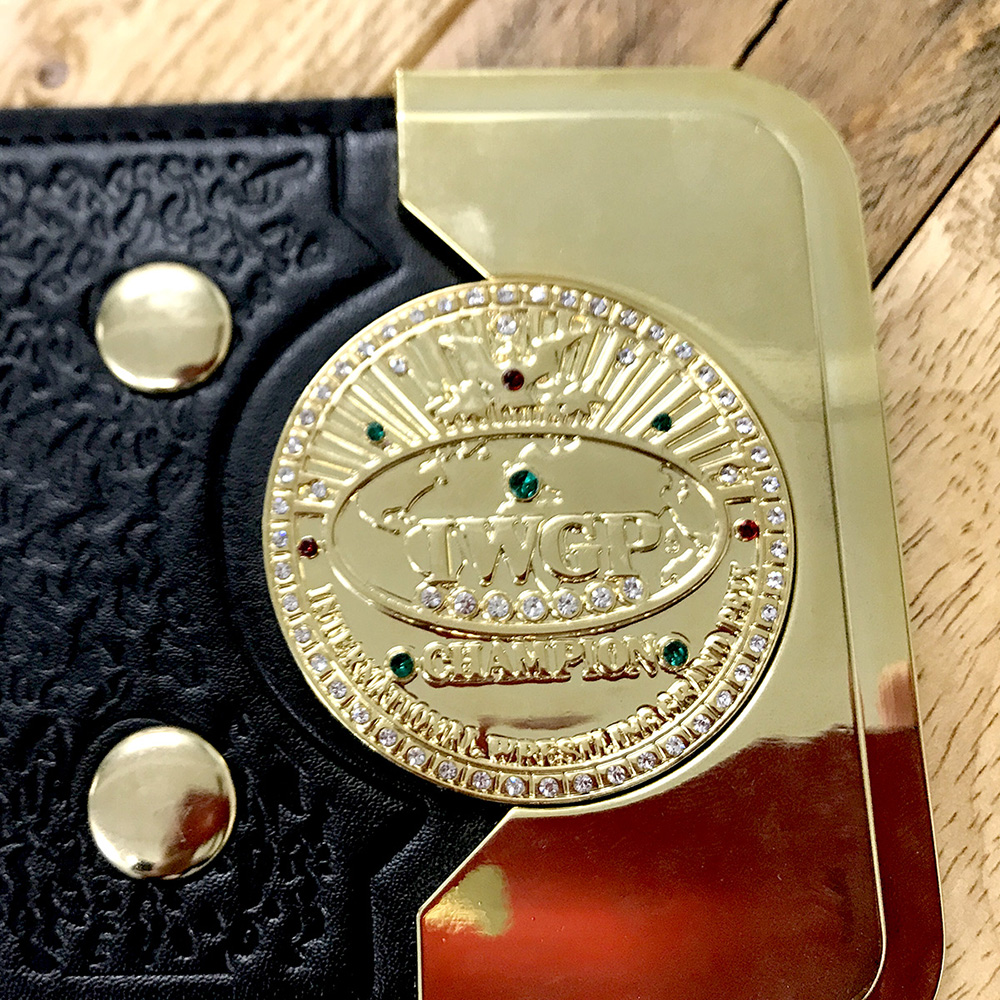 NEW JAPAN PRO-WRESTLING 4th Generation IWGP Heavyweight Championship Replica Belt 50th Anniversary Model (Standard Edition)