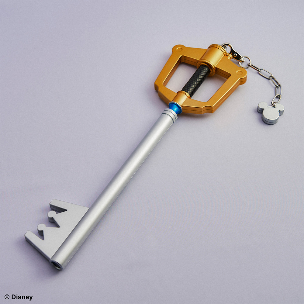 KINGDOM HEARTS Light Up Keyblade - KINGDOM KEY