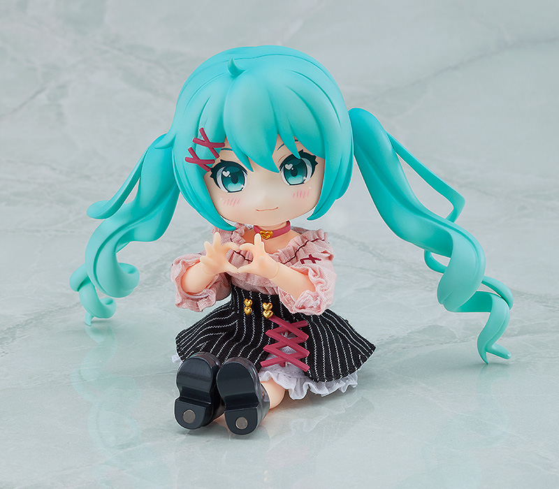 Nendoroid Doll Outfit Set: Hatsune Miku: Date Outfit Ver.