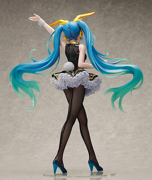 Hatsune Miku: My Dear Bunny Ver.(re-run)