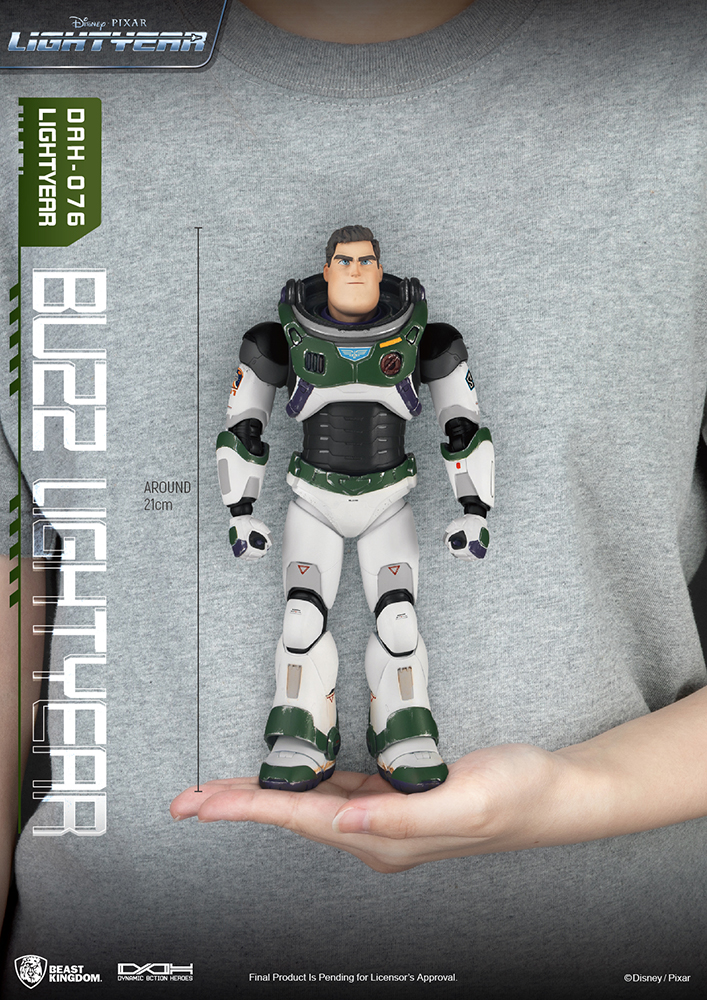 LIGHTYEAR BUZZ LIGHTYEAR ALPHA SUIT