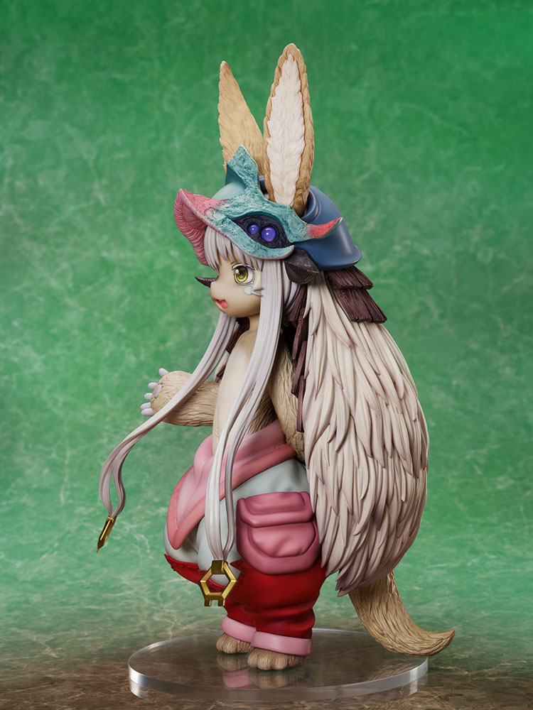 Made in Abyss Nanachi 1/4  Scale Figure