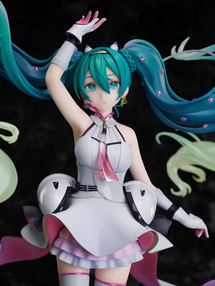 Hatsune Miku GALAXY LIVE 2020 Ver. 1/7Scale Figure