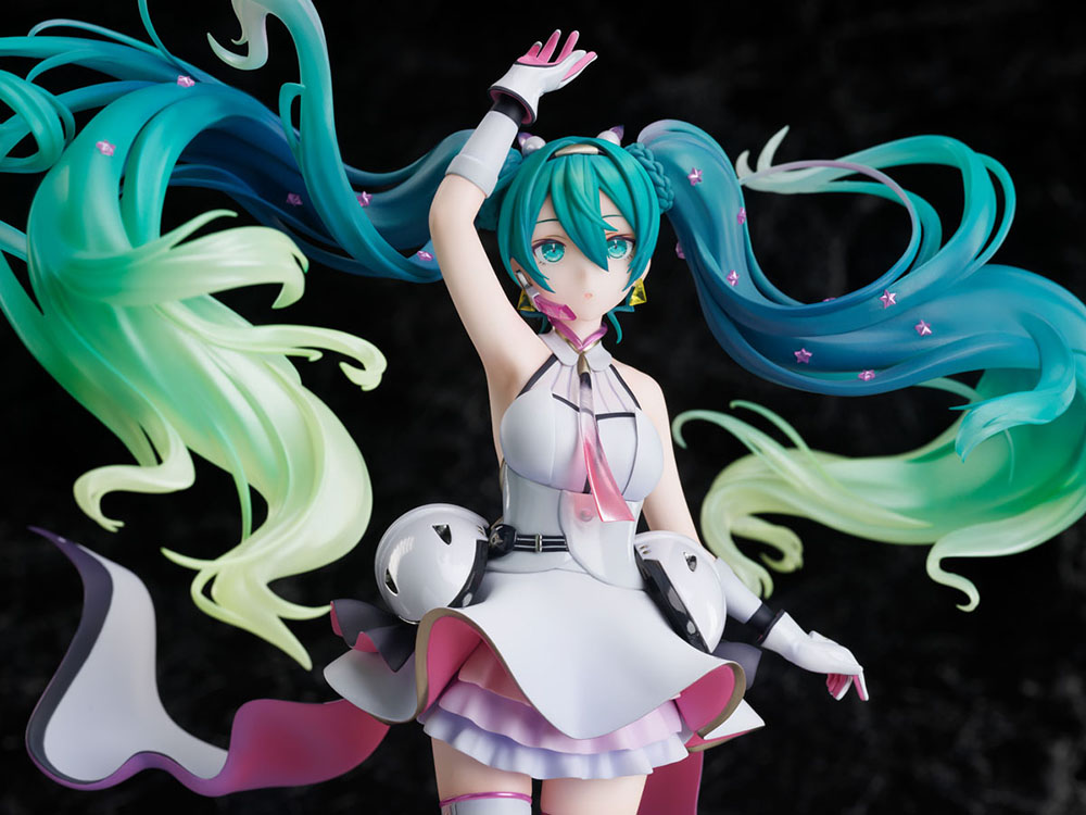 Hatsune Miku GALAXY LIVE 2020 Ver. 1/7Scale Figure