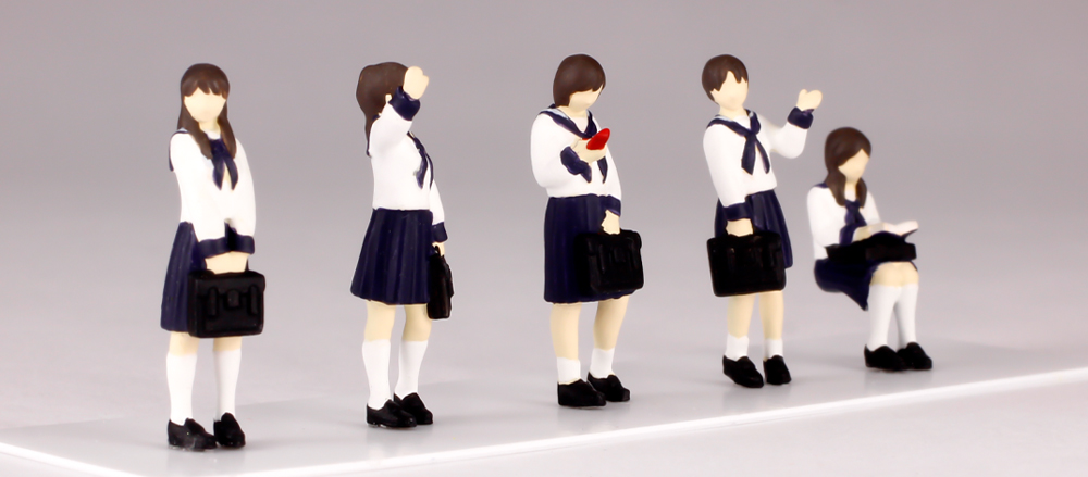 1/80th scale Super Mini Figure1 -The Sailor School Uniform Of That Day-