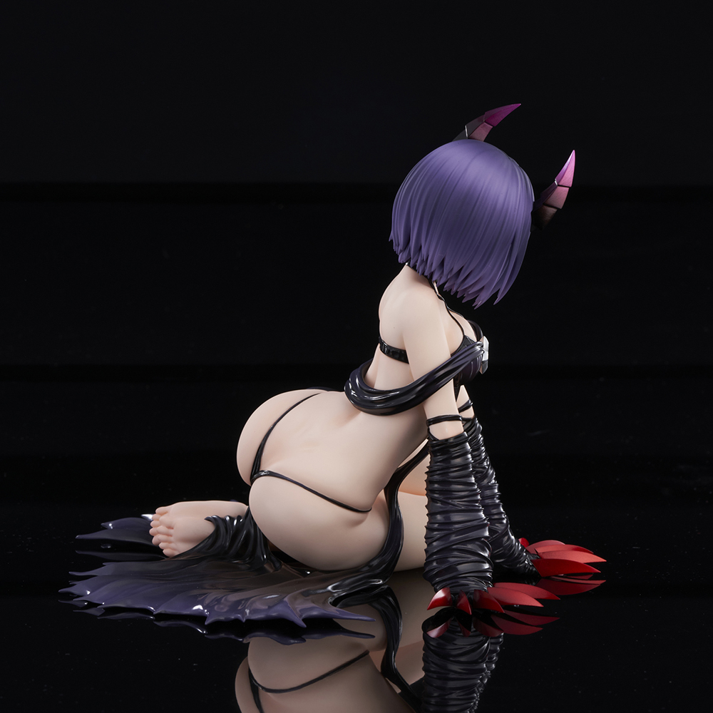 To Love-Ru Darkness Haruna Sairenji Darkness ver. LIMITED Complete Figure