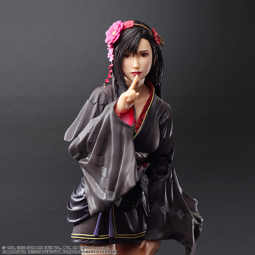 FINAL FANTASY VII REMAKE™ PLAY ARTS -KAI- ™ TIFA LOCKHART EXOTIC DRESS Ver.