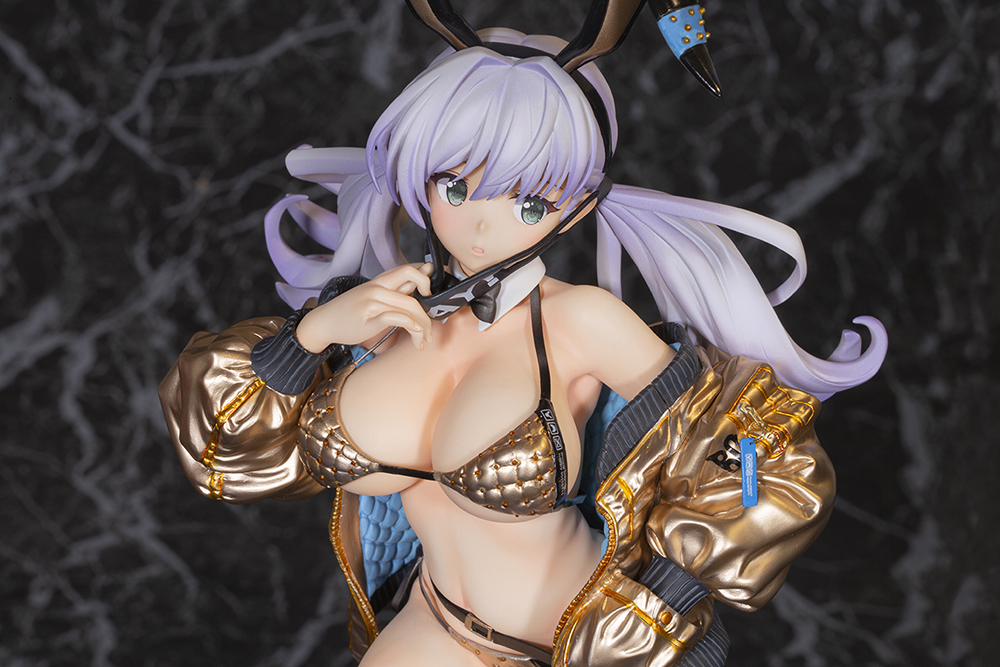 Mimi Usada Gold ver. illustration by saitom