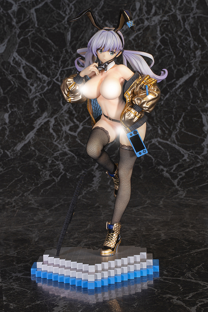 Mimi Usada Gold ver. illustration by saitom