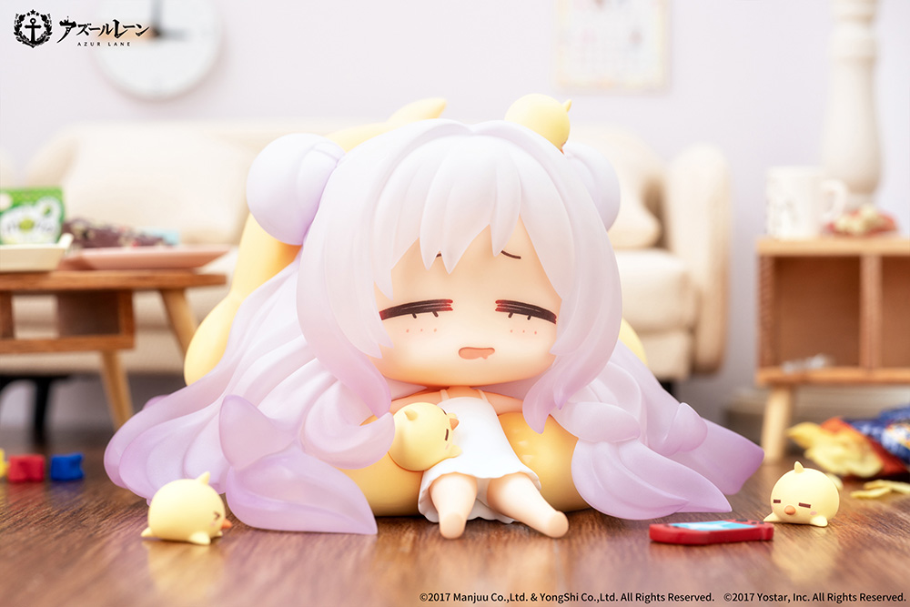 Azur Lane JUUs Time Chibi Figure Le Malin