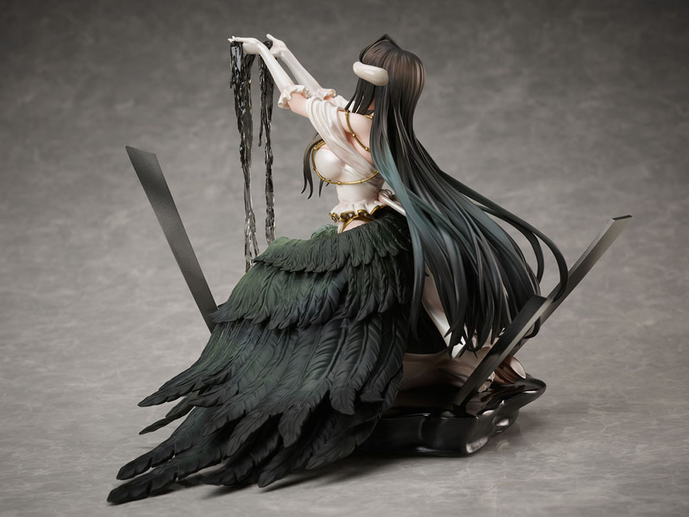 Albedo White Dress ver. 1/7 Scale Figure