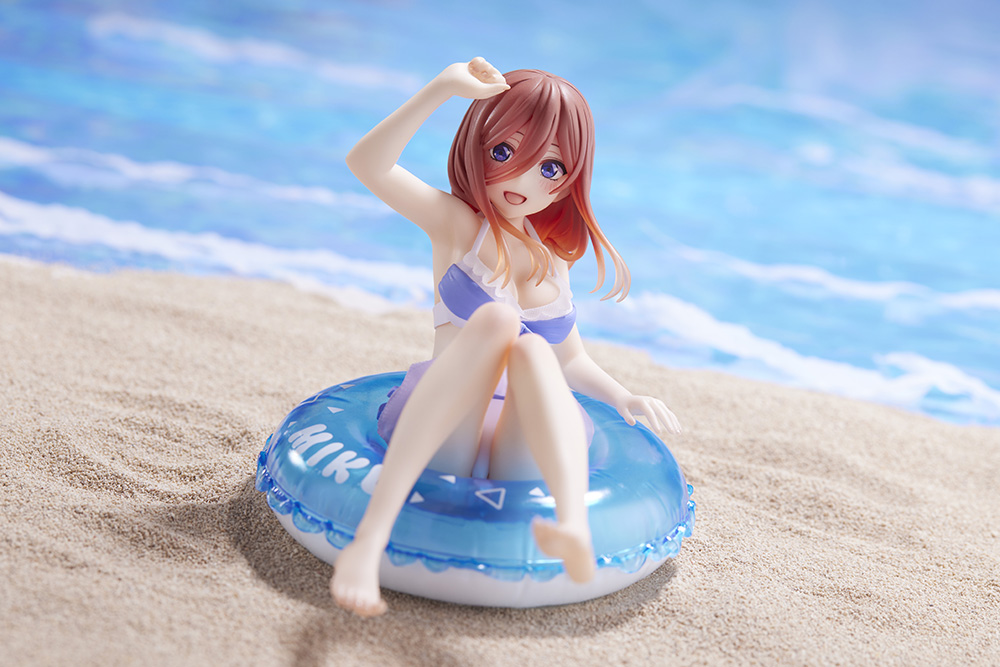 The Quintessential Quintuplets Aqua Float Girls Figure - Miku Nakano Prize Figure