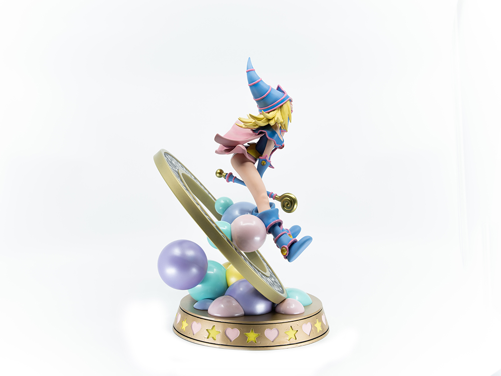 Yu-Gi-Oh! Dark Magician Girl  (Standard Pastel Edition)