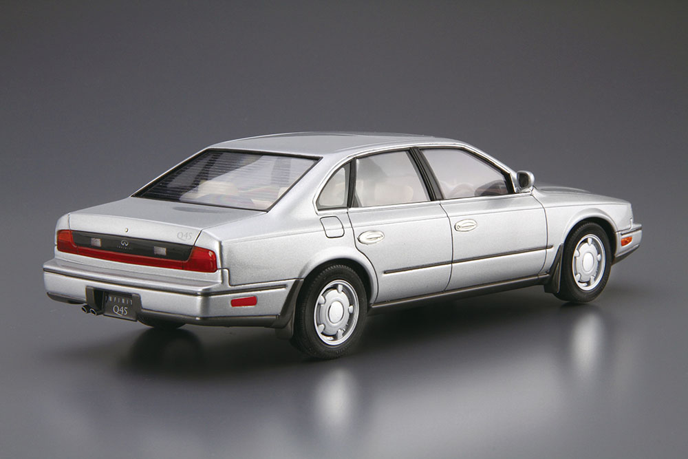 1/24 NISSAN G50 PRESIDENT/INFINITI Q45 '89