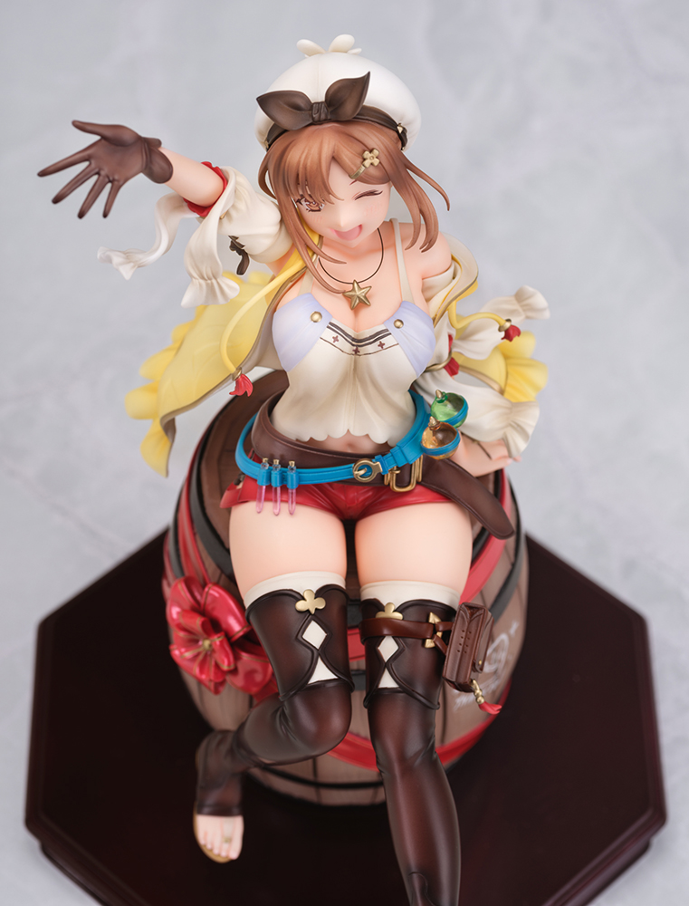 Atelier Ryza: Ever Darkness & the Secret Hideout Ryza "Atelier" Series 25th Anniversary ver. DX Edition