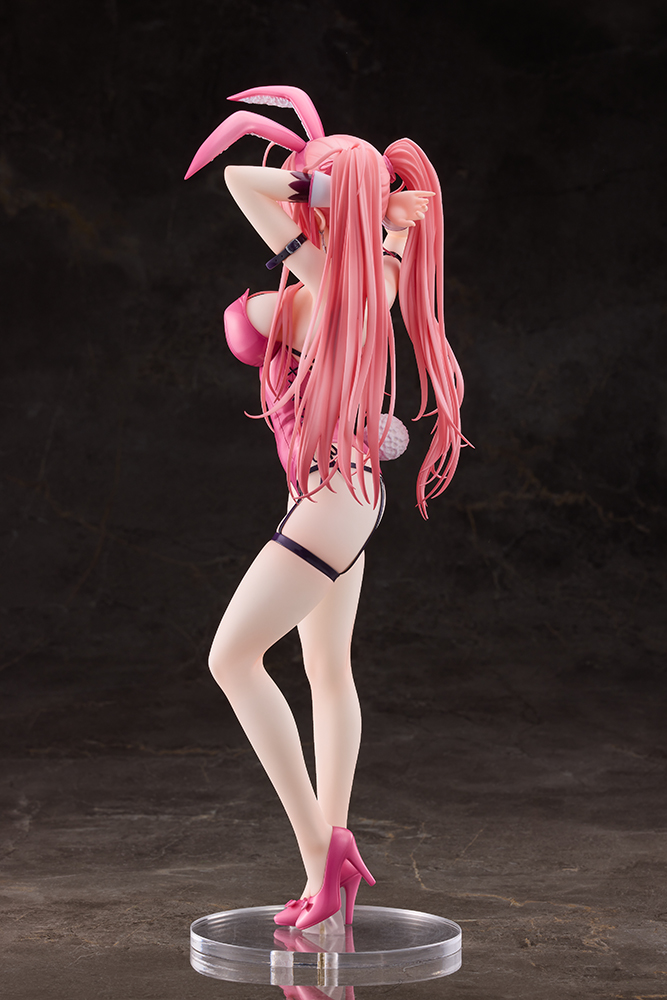 Pink Twintail Bunny-chan Deluxe Ver.