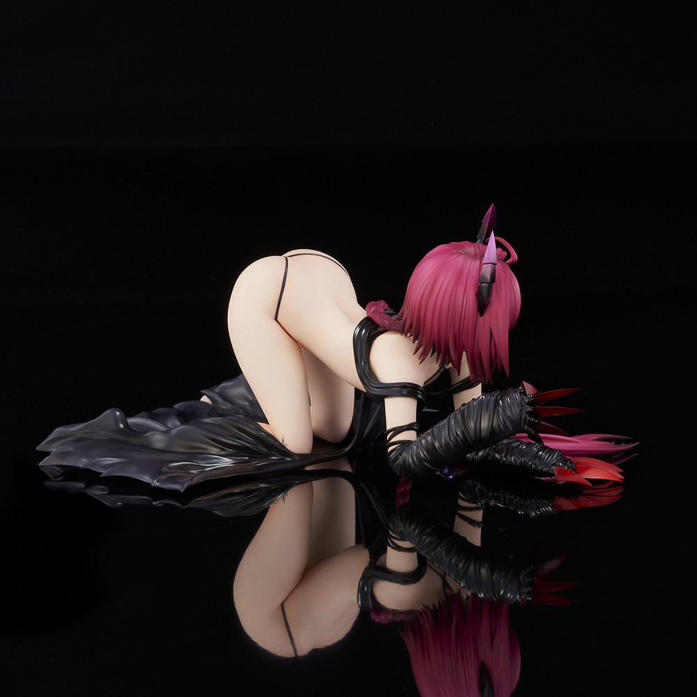 To Love-Ru Darkness Mea Kurosaki Darkness ver. 1/6 Complete Figure