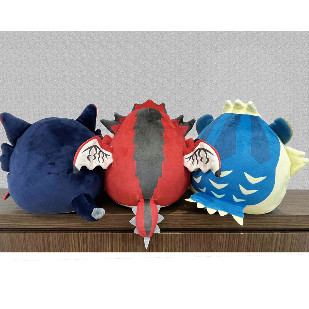 Monster Hunter Fluffy Eggshaped Plush Rathalos