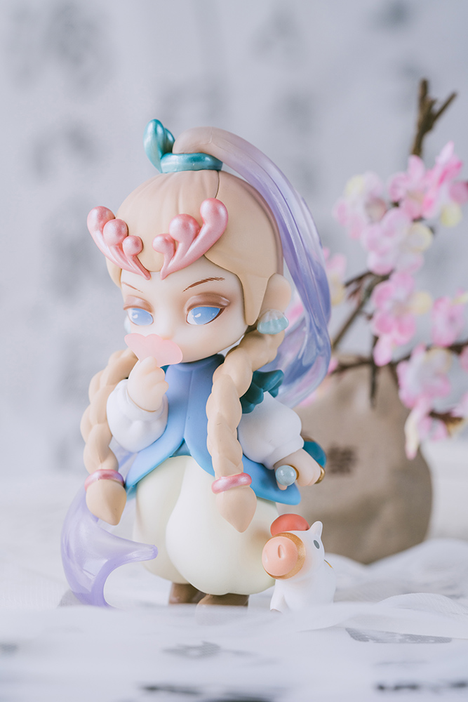 Aroma Princess Zhen Huan Flower Language Series Trading Figure