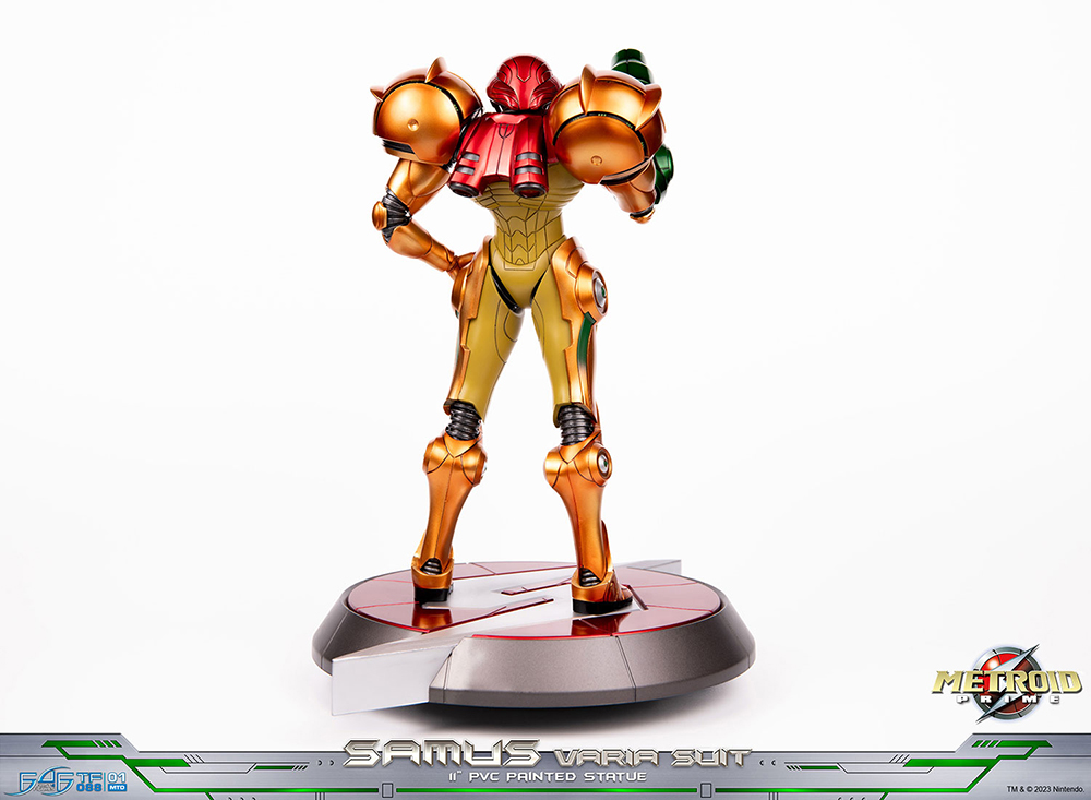 METROID PRIME™ - SAMUS VARIA SUIT PVC