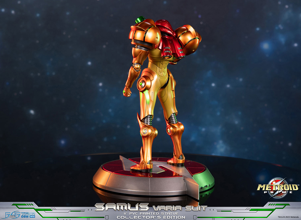 METROID PRIME™ - SAMUS VARIA SUIT PVC (COLLECTOR'S EDITION)